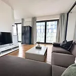 Apartamento Panorama With Parking Praga